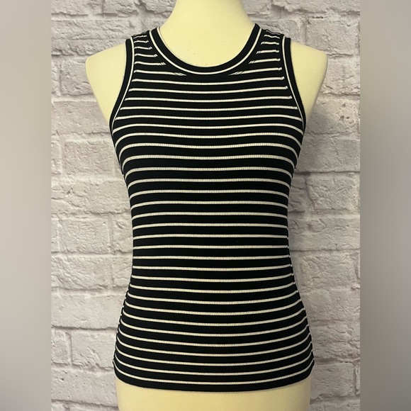 Jones Rib Tank - Picture 5 of 8